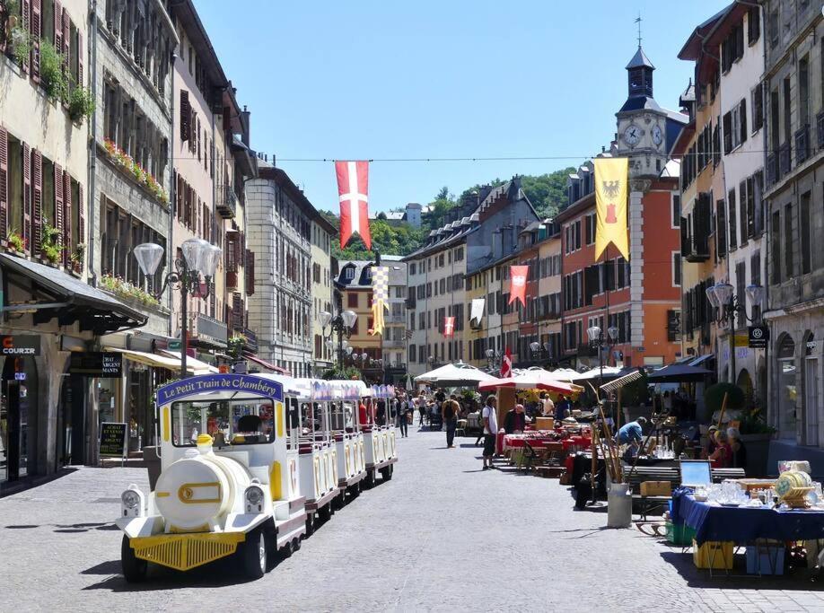 L'Instant Leger - Centre Ville Chambery Luaran gambar